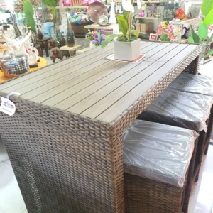 6-Piece Outdoor Wicker Bar Set with Stools